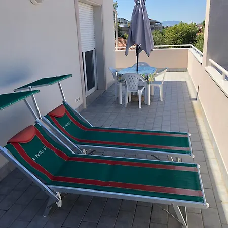 Appartamenti Abel Riccione Buitenkant foto