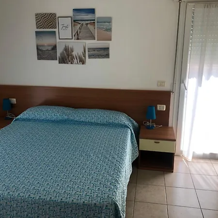 Appartamenti Abel Riccione Buitenkant foto